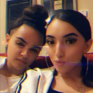 Meet your Posher, Alexis